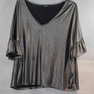 Shiny Silver top Stretches SZ L Signature